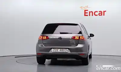 Volkswagen Golf 2013 1.6 автомат (гидро), миниатюра 4