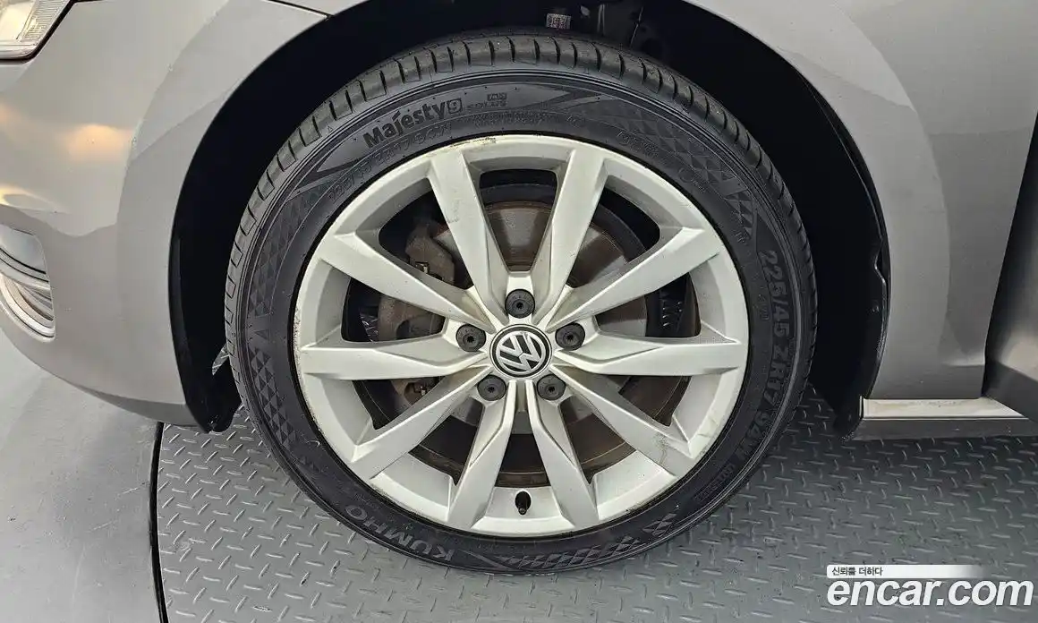 Volkswagen Golf 2013 1.6 автомат (гидро), фото 5