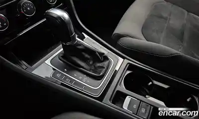 Volkswagen Golf 2013 1.6 автомат (гидро), миниатюра 9