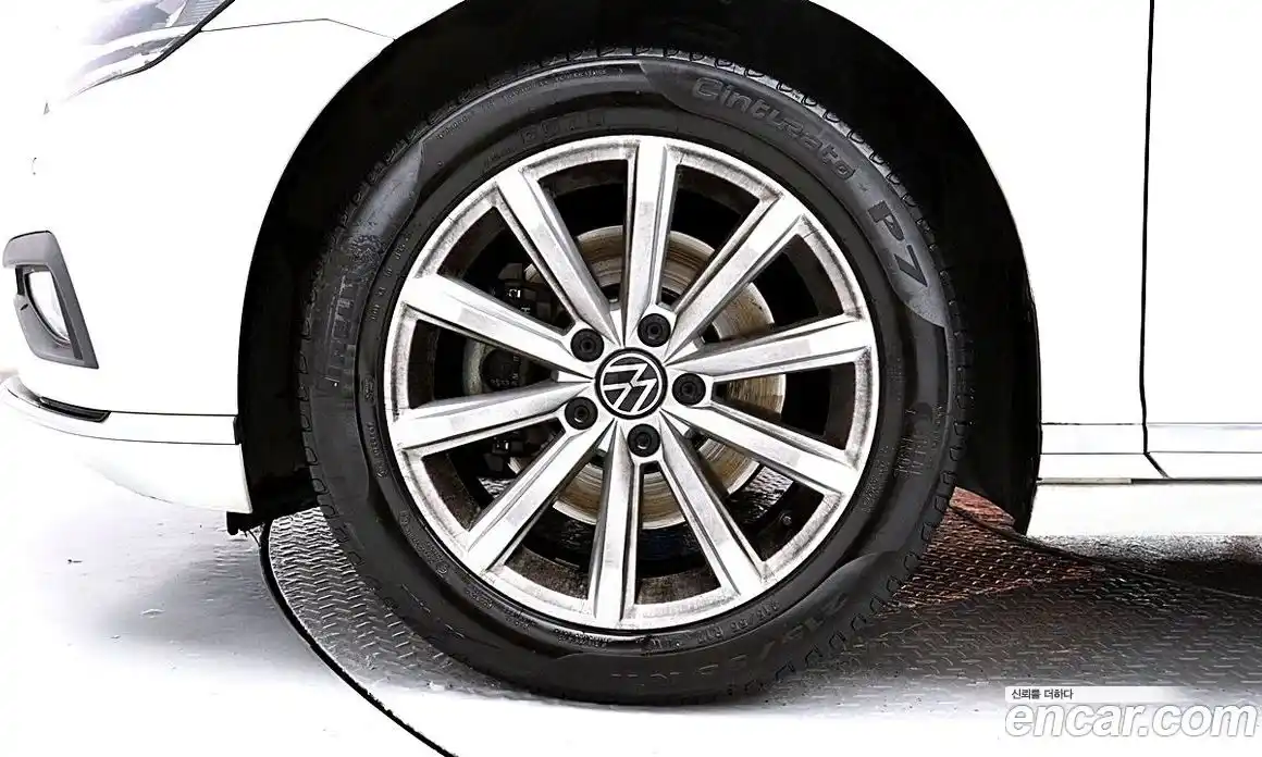 Volkswagen Passat 2021 2.0 автомат (гидро), фото 5