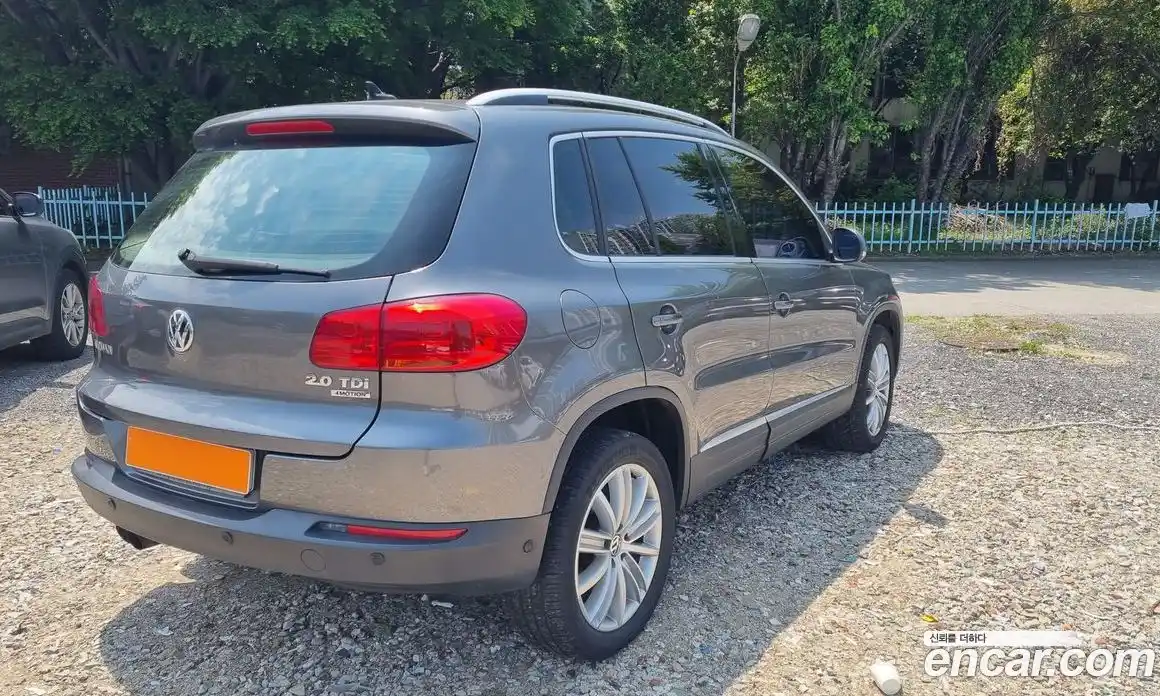Volkswagen Tiguan 2015 2.0 автомат (гидро), фото 4