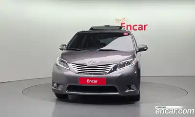 Toyota Sienna 2017 3.5 гидро, миниатюра 3
