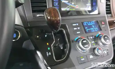Toyota Sienna 2017 3.5 гидро, миниатюра 9