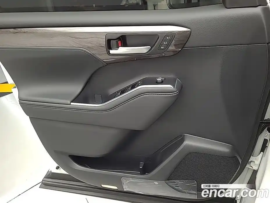 Toyota Highlander 2025 2.5 гидро, фото 15