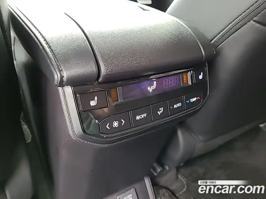 Toyota Highlander 2025 2.5 гидро, фото 16