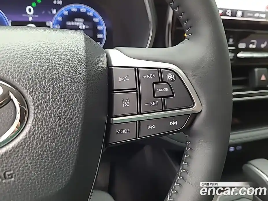 Toyota Highlander 2025 2.5 гидро, фото 18