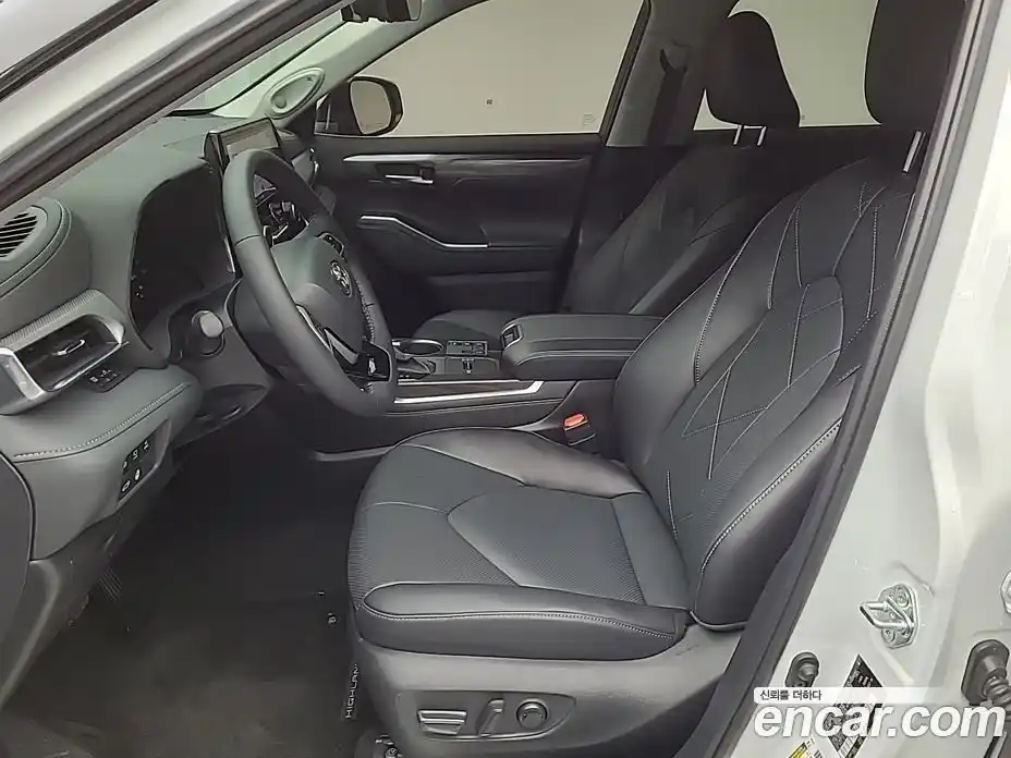Toyota Highlander 2025 2.5 гидро, фото 10