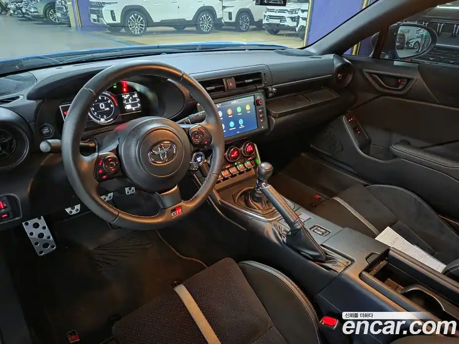 Toyota 86 2024 2.4 механика, фото 9