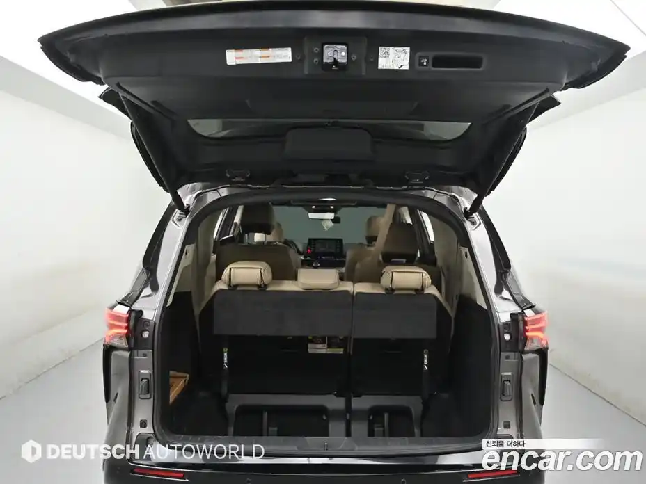 Toyota Sienna 2022 2.5 гидро, фото 19