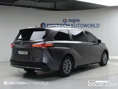 Toyota Sienna 2022 2.5 гидро, миниатюра 2