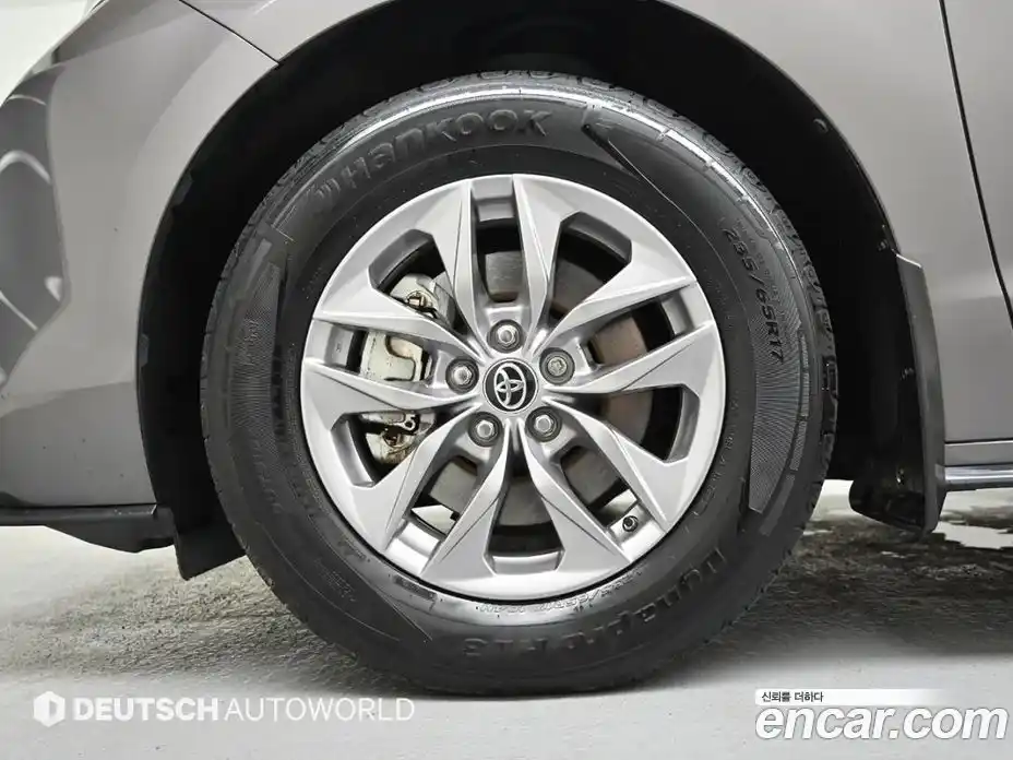 Toyota Sienna 2022 2.5 гидро, фото 5
