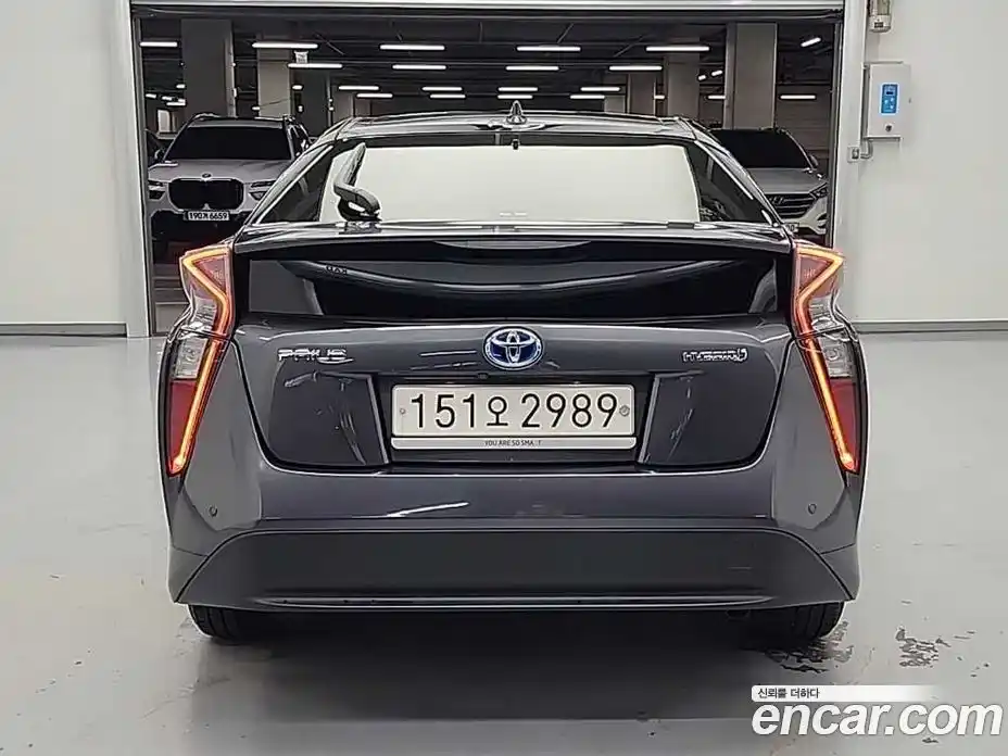 Toyota Prius 2018 1.8 гидро, фото 3