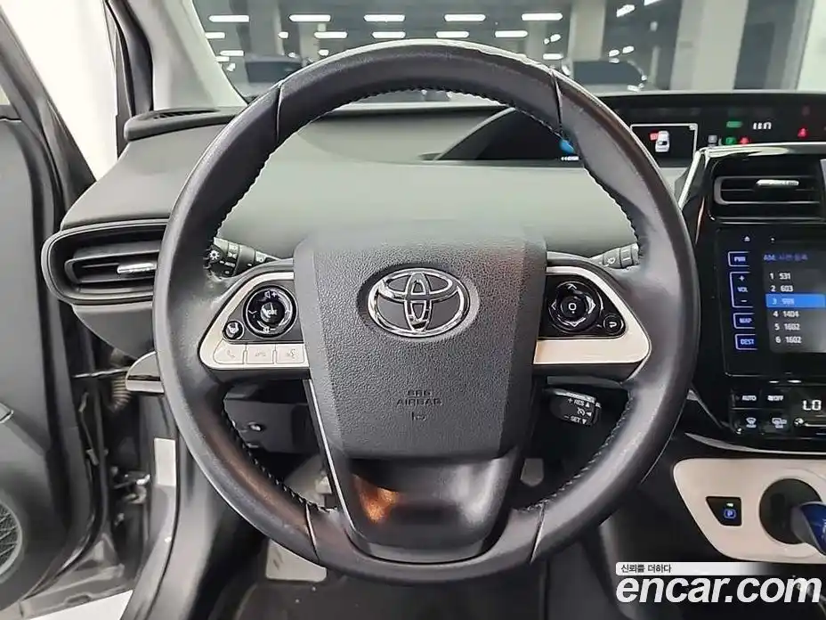 Toyota Prius 2018 1.8 гидро, фото 9