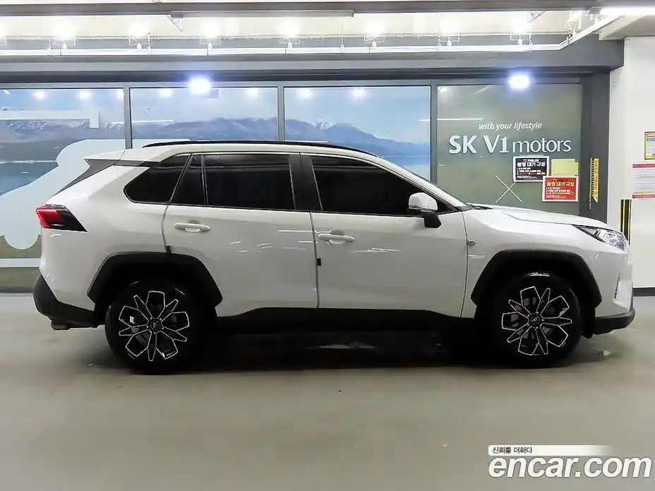 Toyota RAV4 2019 2.5 гидро, фото 5