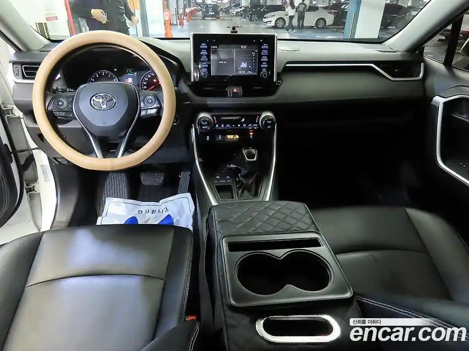 Toyota RAV4 2019 2.5 гидро, фото 6
