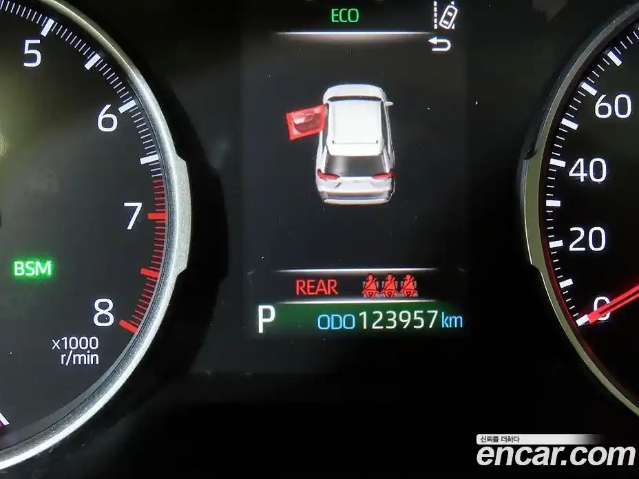 Toyota RAV4 2019 2.5 гидро, фото 9