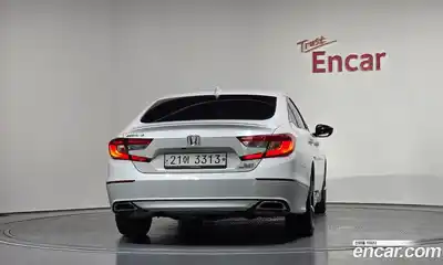 Honda Accord 2018 2.0 автомат (гидро), миниатюра 4