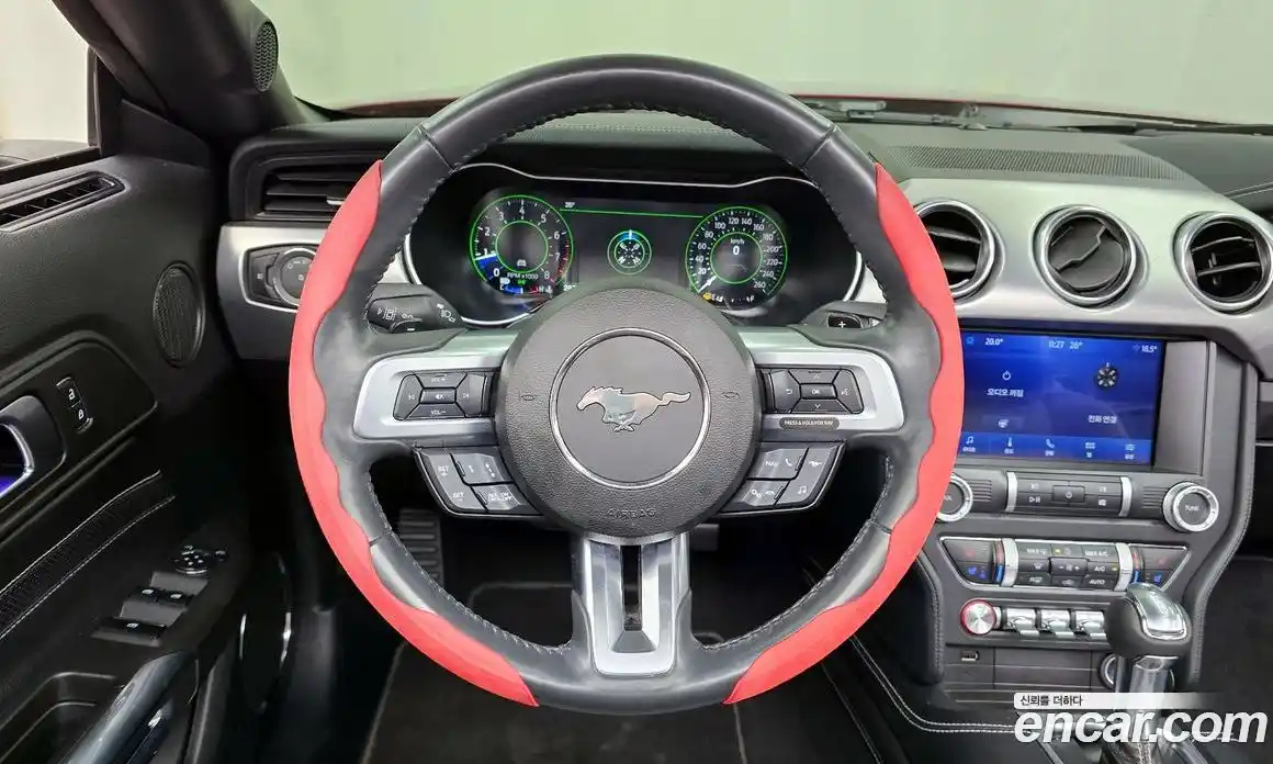 Ford Mustang 2023 2.3 автомат (гидро), фото 19