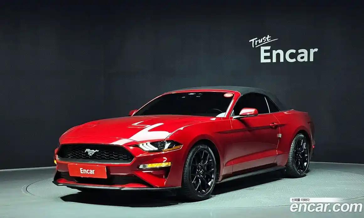 Ford Mustang 2023 2.3 автомат (гидро), фото 34