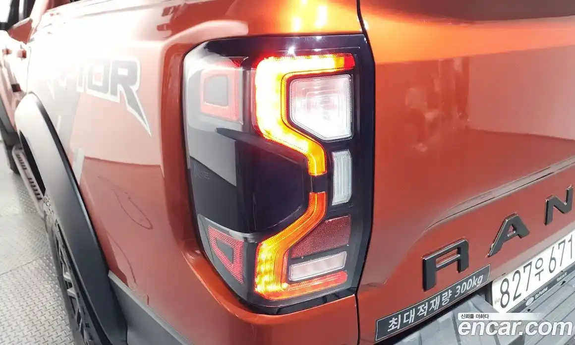 Ford Ranger 2023 2.0 автомат (гидро), фото 8