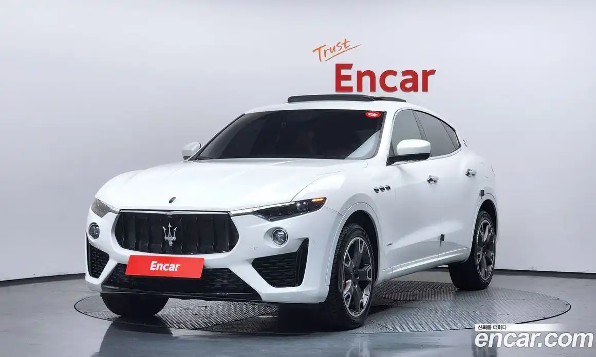 Maserati Levante 2020 3.0 гидро, фото 1