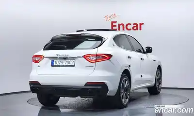 Maserati Levante 2020 3.0 гидро, миниатюра 2