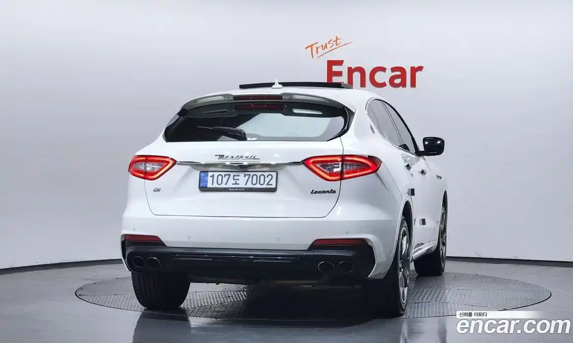 Maserati Levante 2020 3.0 гидро, фото 4