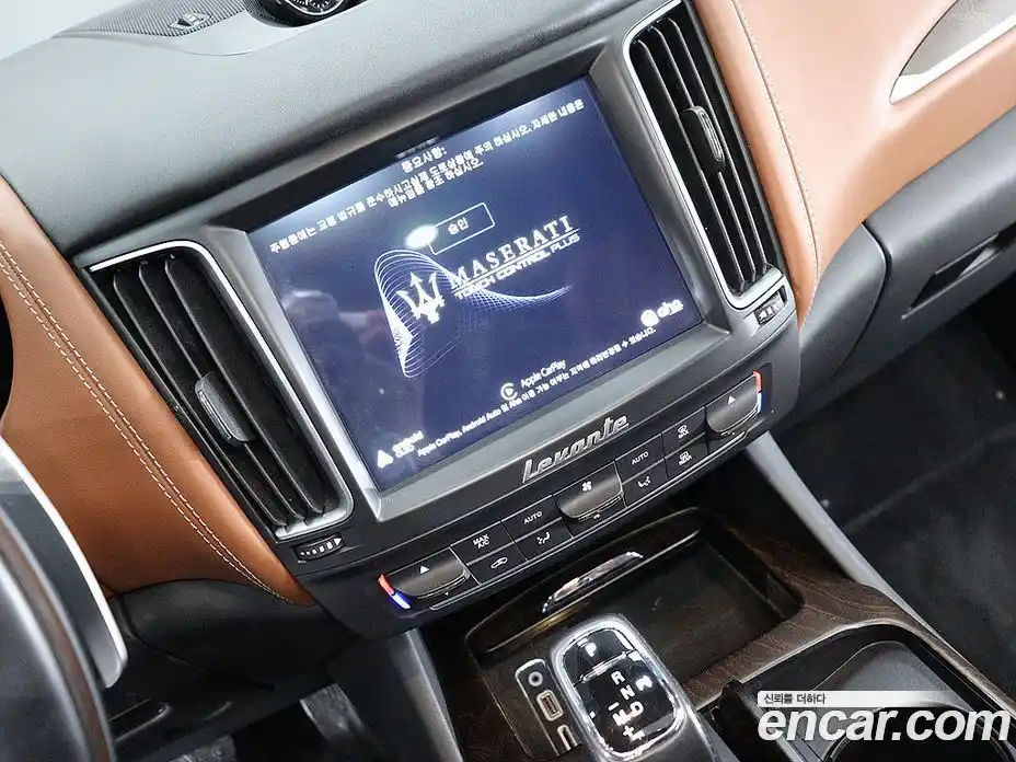 Maserati Levante 2020 3.0 гидро, фото 7