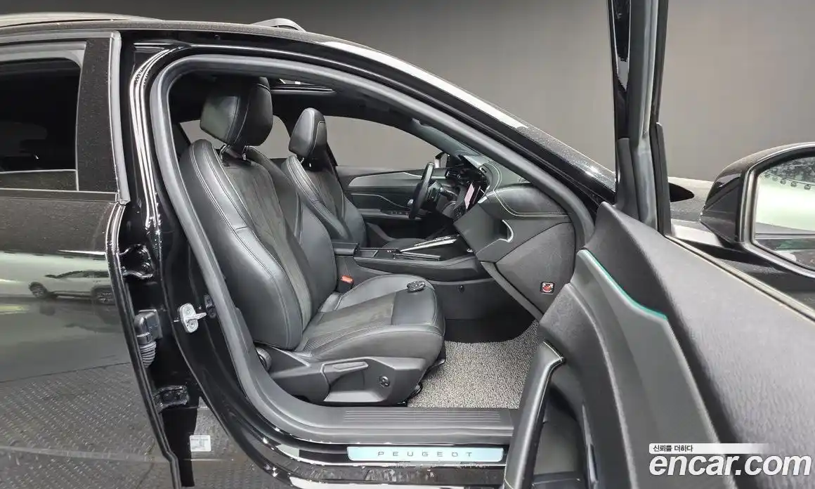 Peugeot 308 2022 1.5 автомат (гидро), фото 13