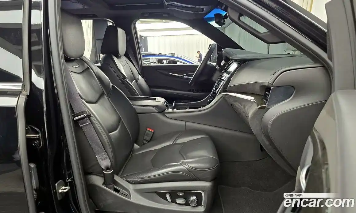 Cadillac Escalade 2017 6.2 гидро, фото 16