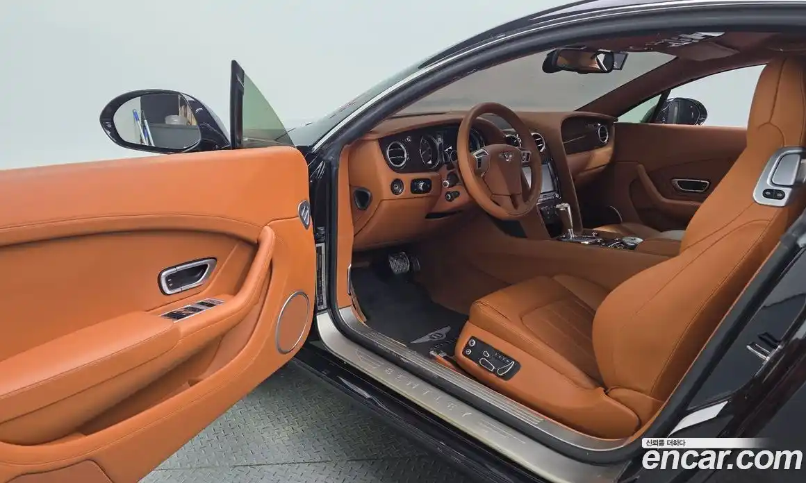 Bentley Continental 2013 4.0 гидро, фото 13