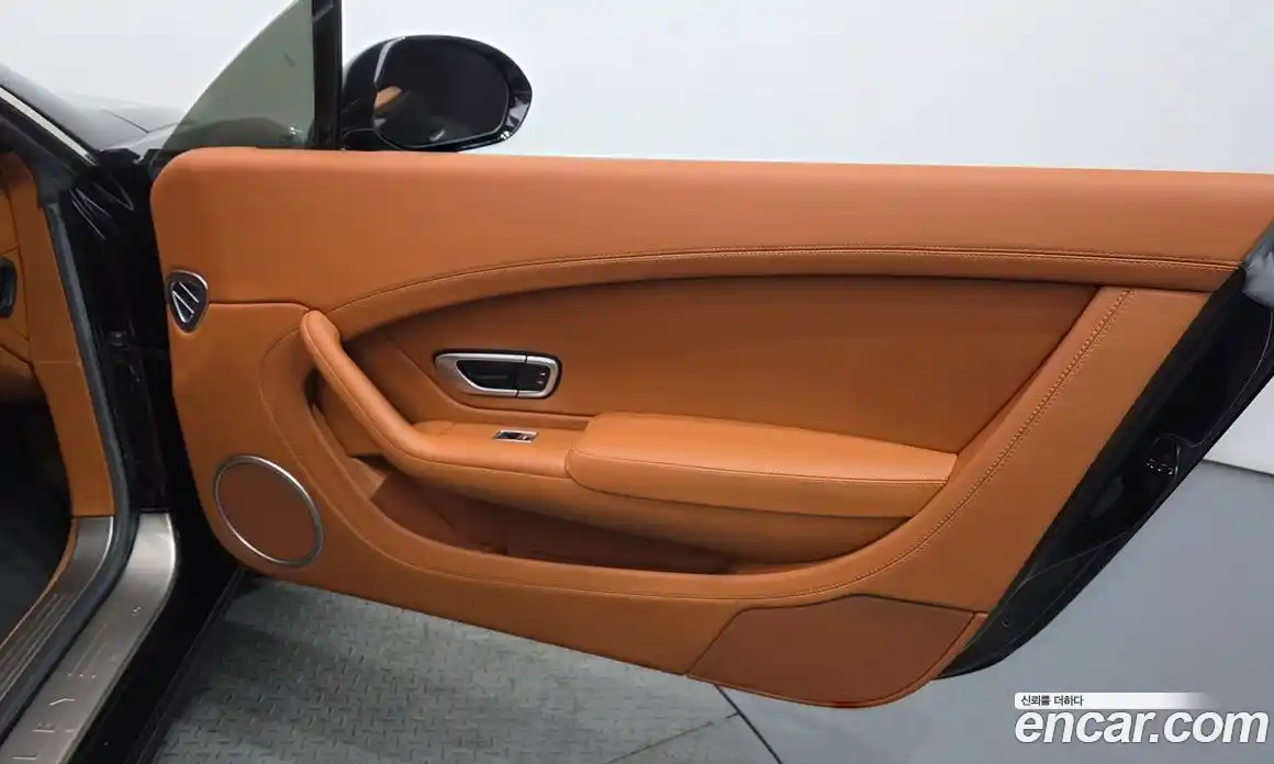 Bentley Continental 2013 4.0 гидро, фото 14