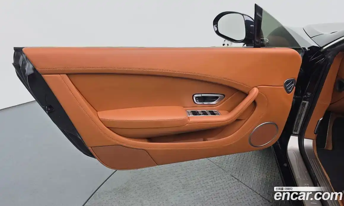 Bentley Continental 2013 4.0 гидро, фото 15