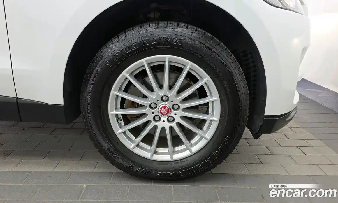 Jaguar F-Pace 2016 2.0 гидро, фото 5