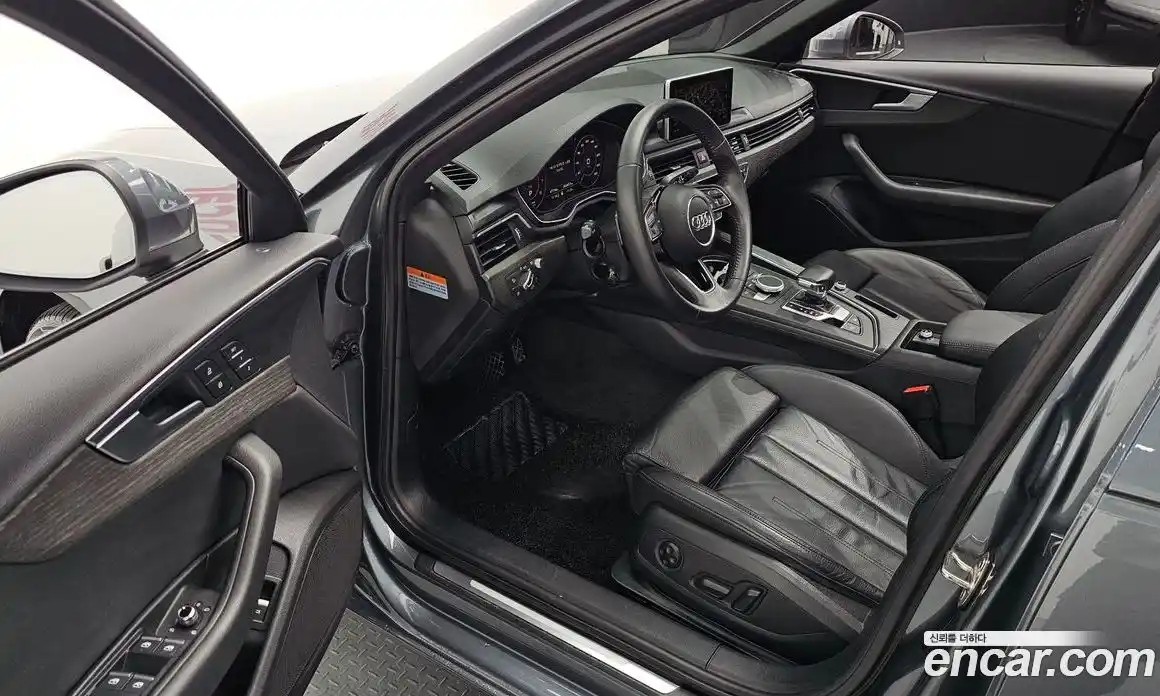 Audi A4 2019 2.0 автомат (гидро), фото 11