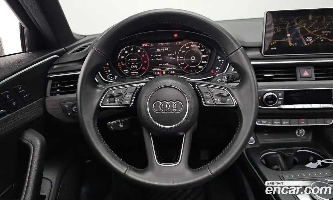 Audi A4 2019 2.0 автомат (гидро), фото 13