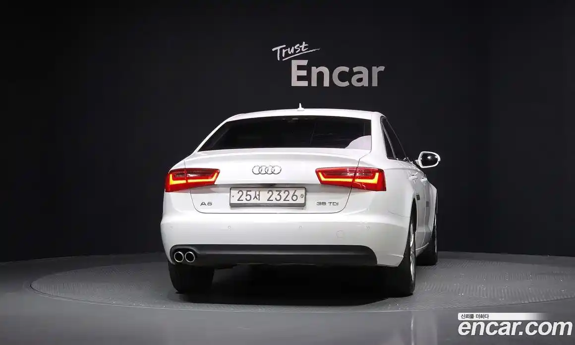 Audi A6 2015 2.0 автомат (гидро), фото 4