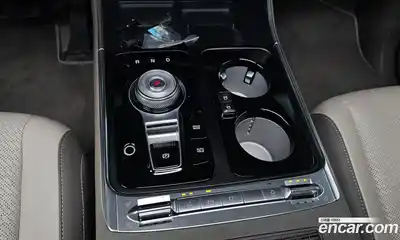 Kia Carnival 2024 1.6 автомат (гидро), миниатюра 8