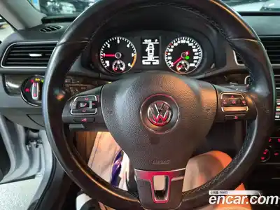 Volkswagen Passat 2014 2.0 автомат (гидро), миниатюра 11