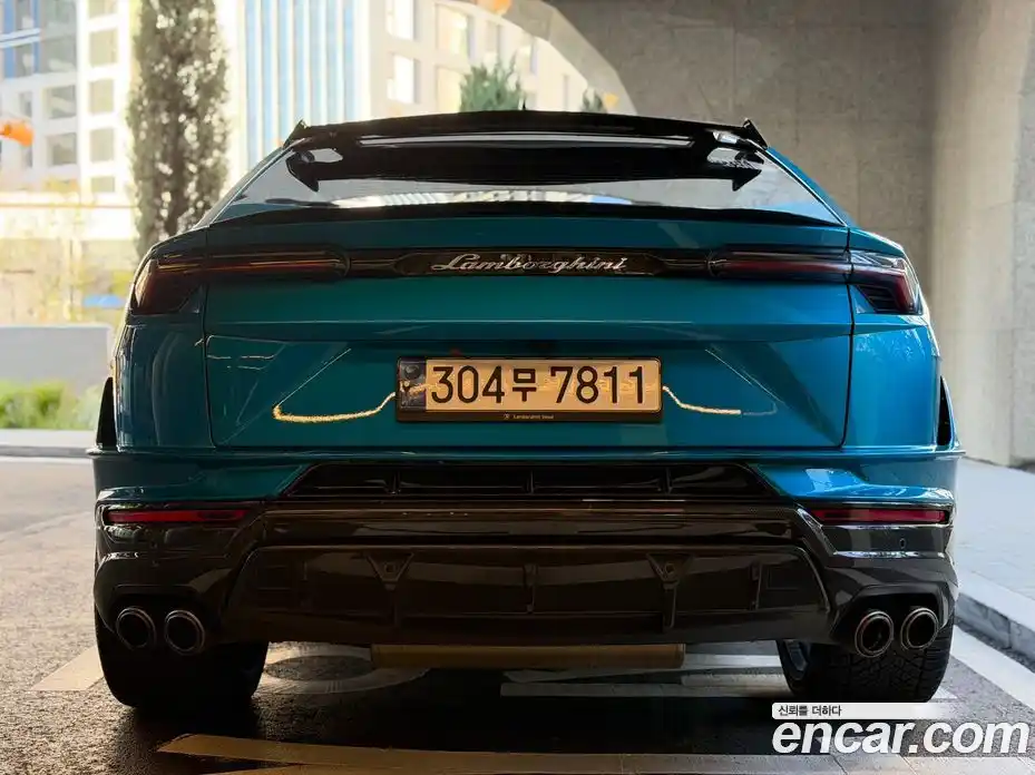 Lamborghini Urus 2023 4.0 гидро, фото 4