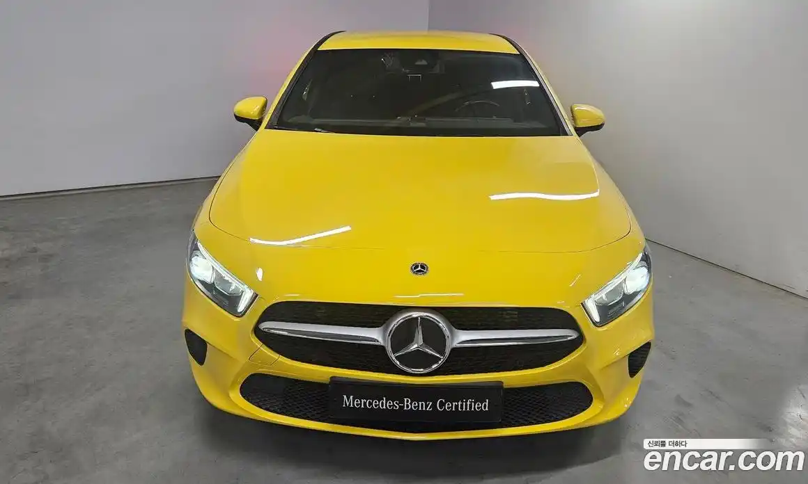 Mercedes-Benz A-Class 2023 2.0 гидро, фото 2 Mercedes-Benz A-Class 2023 2.0 гидро, фото 2