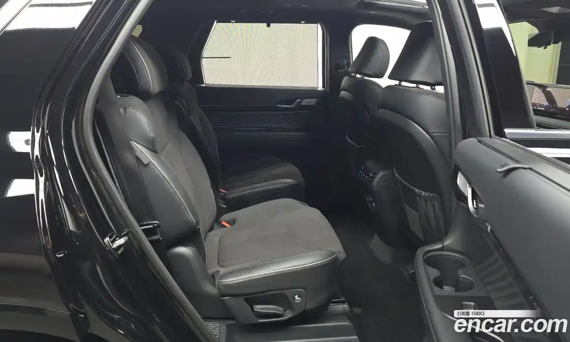 Hyundai Palisade 2024 3.8 автомат (гидро), фото 17
