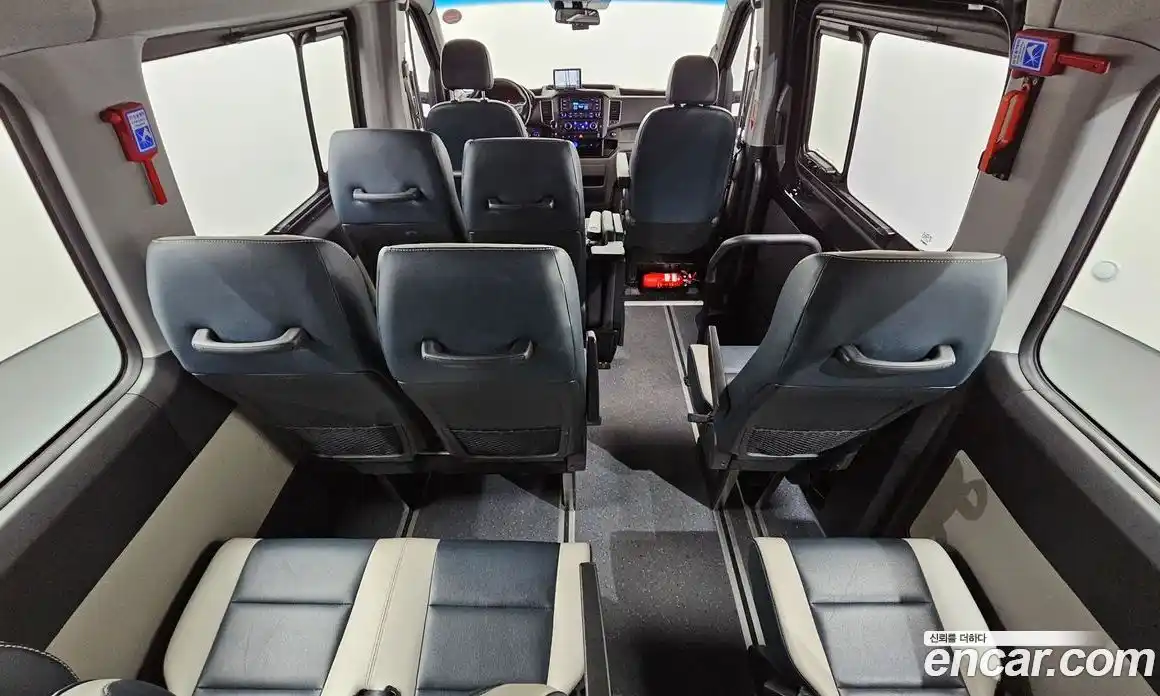 Hyundai Solati 2019 2.5 автомат (гидро), фото 26