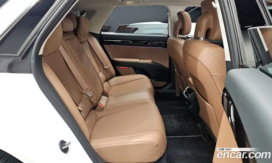 Hyundai Grandeur 2024 2.5 автомат (гидро), фото 16