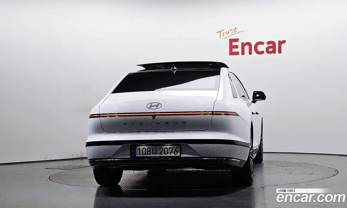 Hyundai Grandeur 2024 2.5 автомат (гидро), фото 3