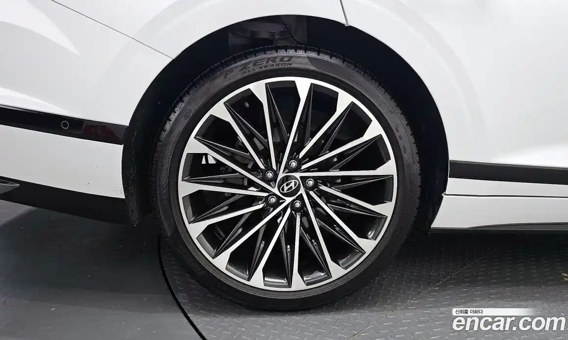 Hyundai Grandeur 2024 2.5 автомат (гидро), фото 4