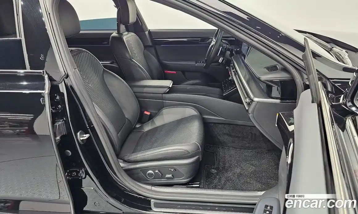 Hyundai Grandeur 2024 1.6 автомат (гидро), фото 13