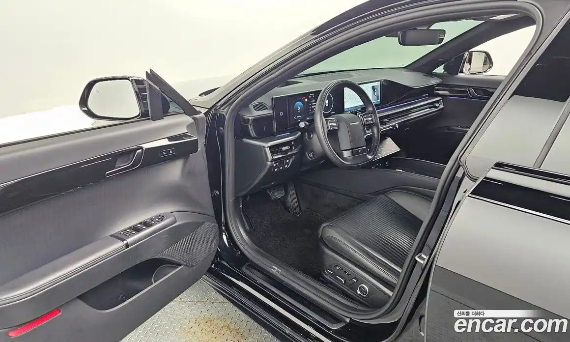 Hyundai Grandeur 2024 1.6 автомат (гидро), фото 16
