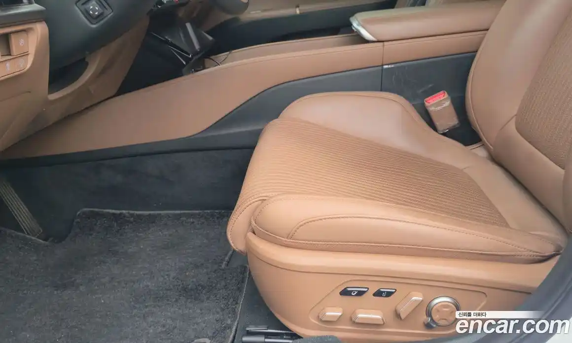 Hyundai Grandeur 2023 1.6 автомат (гидро), фото 7