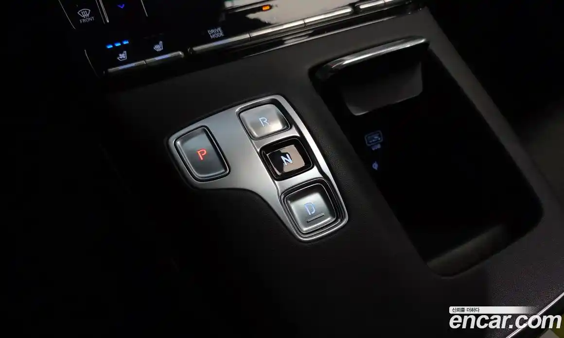 Hyundai Grandeur 2022 2.5 автомат (гидро), фото 9